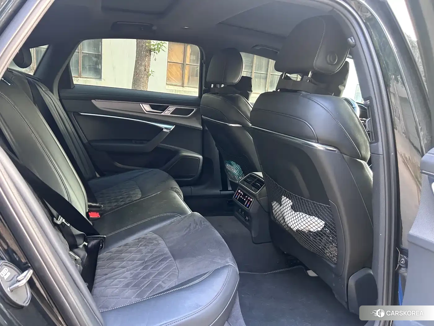 Audi A6L id 4548191 из Китая 15