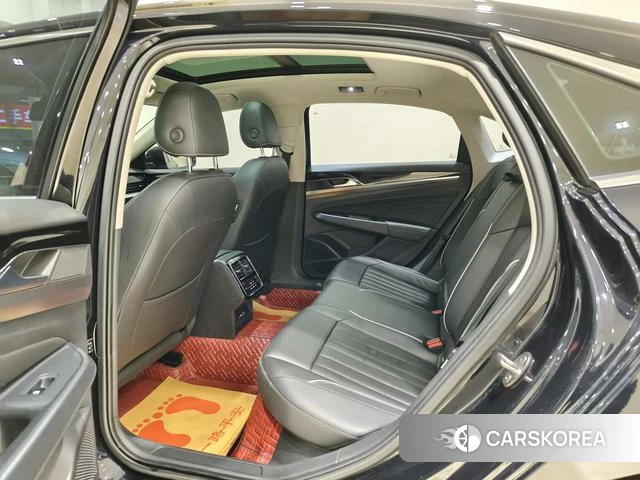 Volkswagen Passat id 4276955 из Китая 14