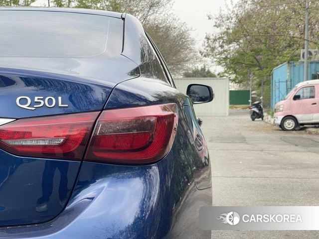 Infiniti Q50L id 4217517 из Китая 22