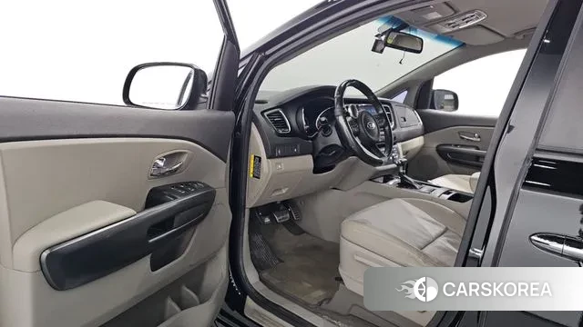 Kia All New Carnival id 3226976 из Кореи 20