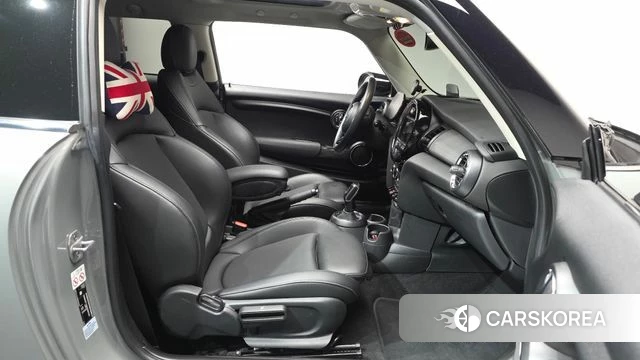 Mini Cooper S id 3852457 из Кореи 20