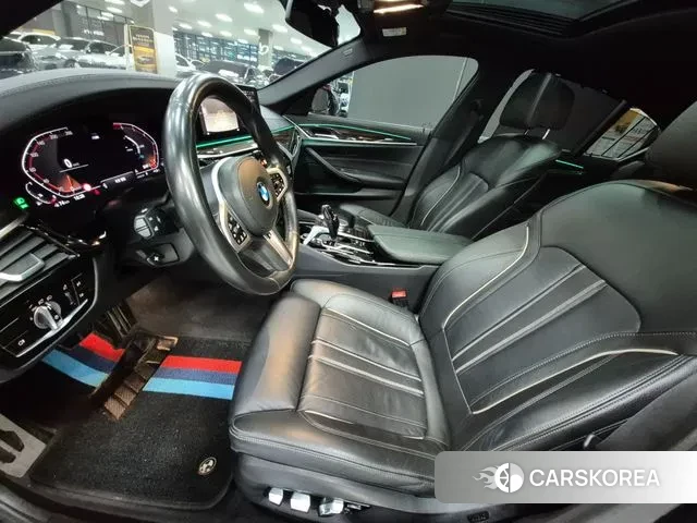 BMW 5 Series (G30) id 3572316 из Кореи 20