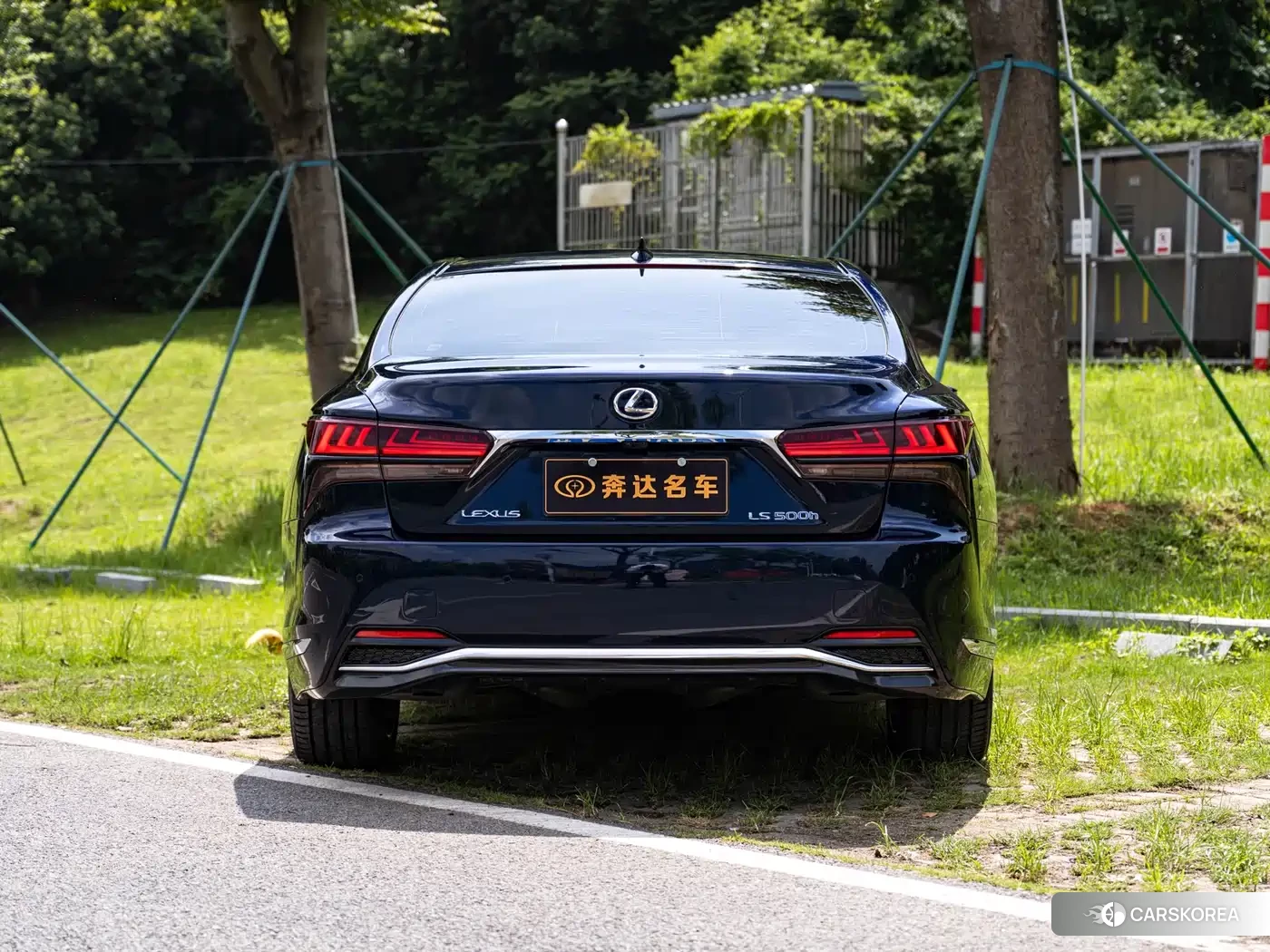 Lexus LS id 4565275 из Китая 24