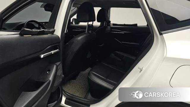 Kia Seltos id 4283508 из Кореи 32