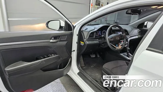 Hyundai The New Avante AD id 2325000 из Кореи 20