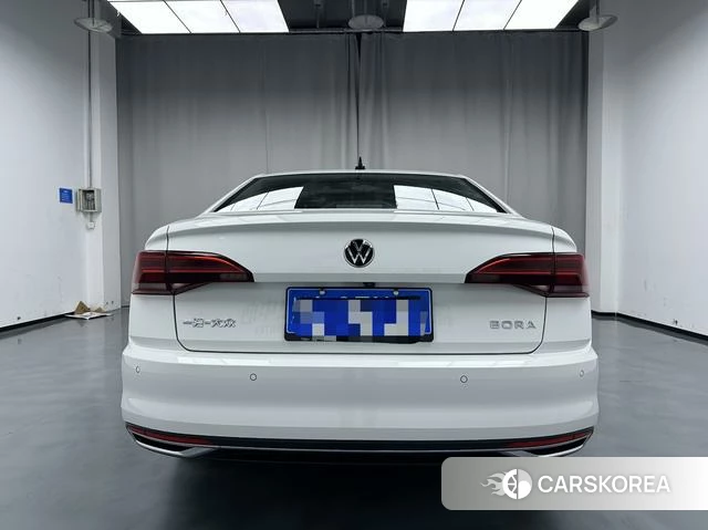 Volkswagen Bora id 4277086 из Китая 22