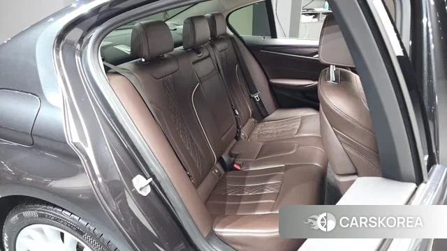 BMW 5 Series (G30) id 3514341 из Кореи 20