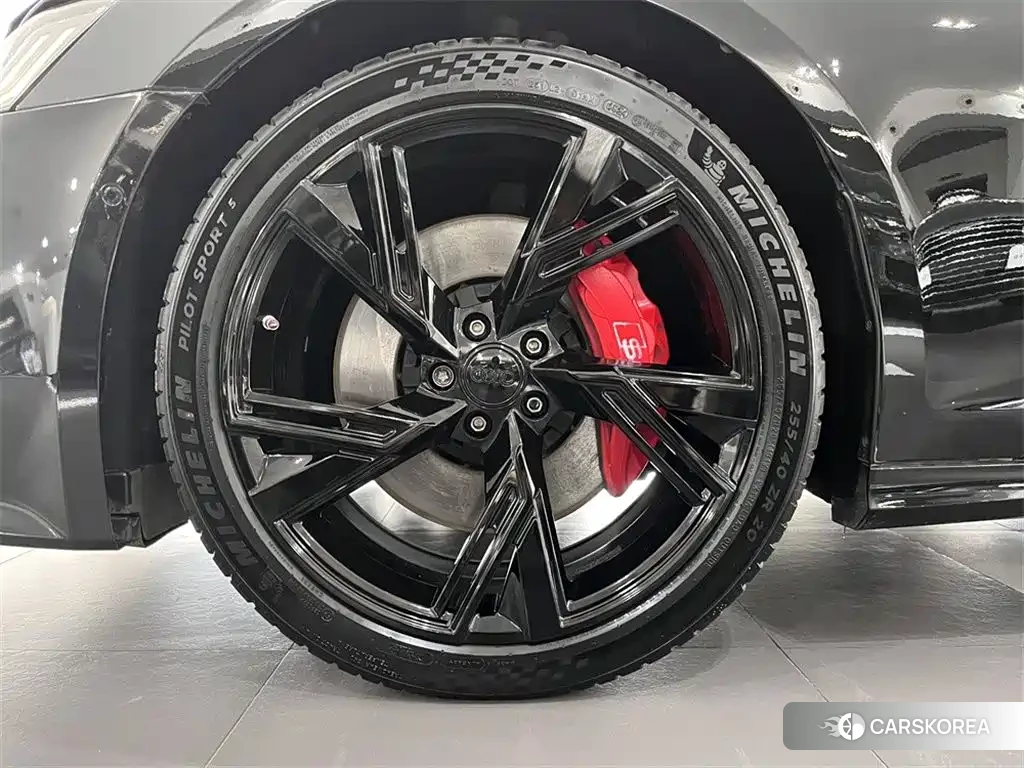Audi A6L id 4600465 из Китая 14