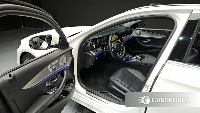 Mercedes-Benz E-Class W213 id 4331581 из Кореи 32