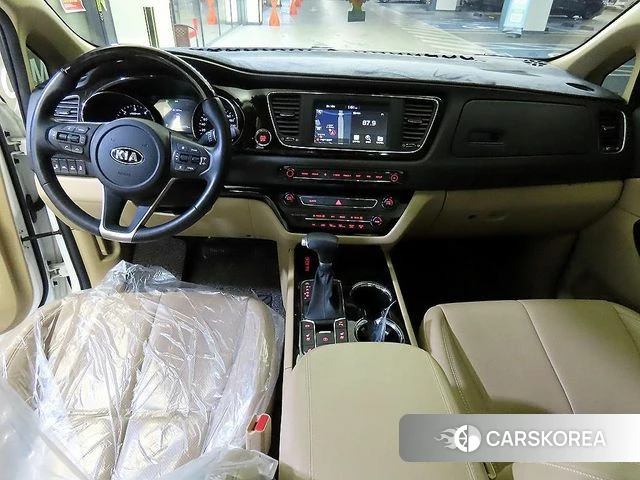 Kia The New Carnival id 3824927 из Кореи 20