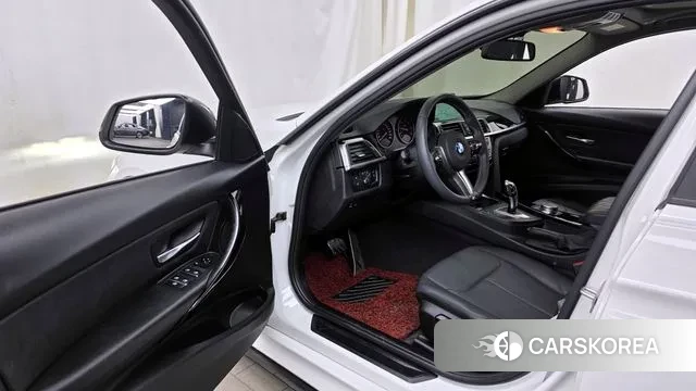 BMW 3 Series (F30) id 3754746 из Кореи 20