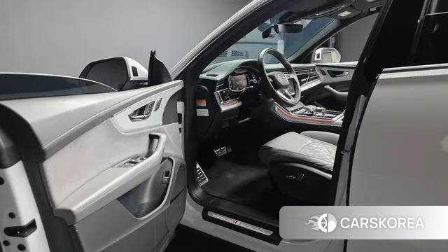 Audi Q8 (4M) id 3620980 из Кореи 20