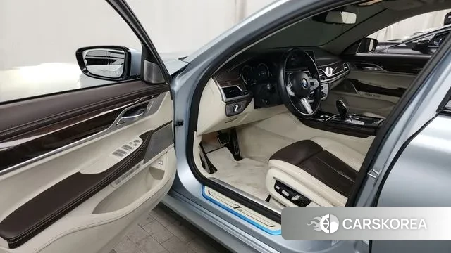 BMW 7 Series (G11) id 3423245 из Кореи 20