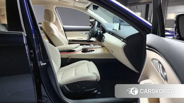 Genesis GV70 id 3388805 из Кореи 20