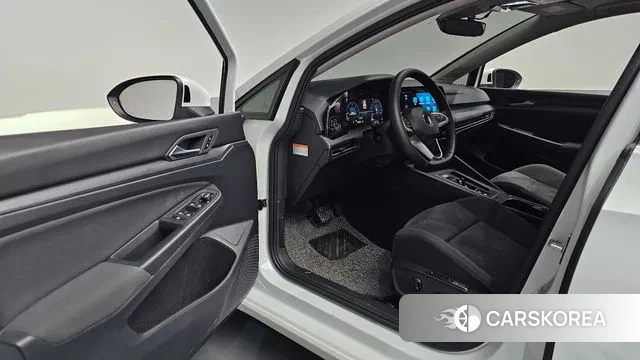 Volkswagen Golf 8th Generation id 3685607 из Кореи 20