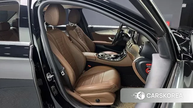 Mercedes-Benz E-Class W213 id 3356726 из Кореи 20