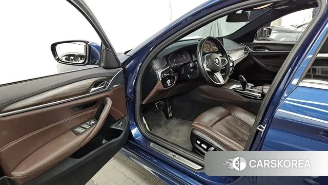 BMW 5 Series (G30) id 3390553 из Кореи 20