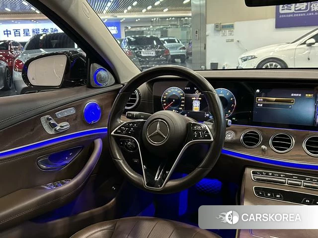 Mercedes-Benz E-class id 4314387 из Китая 16