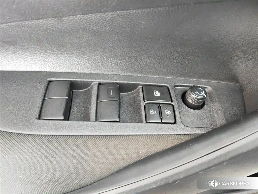 Toyota Levin id 4628138 из Китая 24