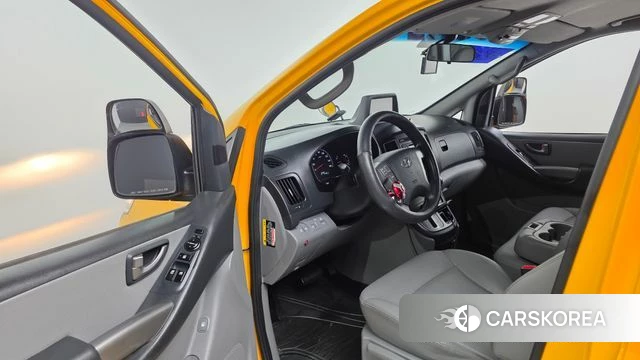 Hyundai The New Grand Starex id 3886451 из Кореи 20