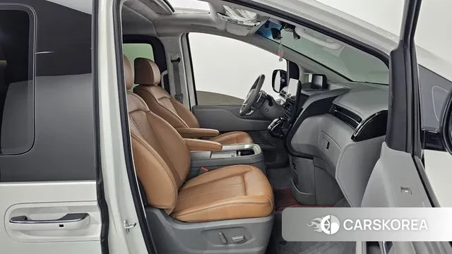 Hyundai Staria id 3701646 из Кореи 20