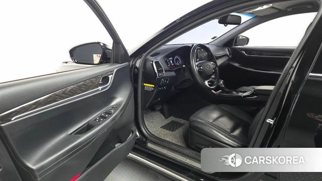 Hyundai Grandeur IG id 4471741 из Кореи 20