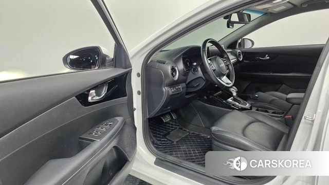 Kia The New K3 2nd generation id 4905437 из Кореи 32