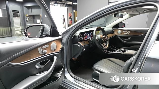 Mercedes-Benz E-Class W213 id 4755280 из Кореи 30