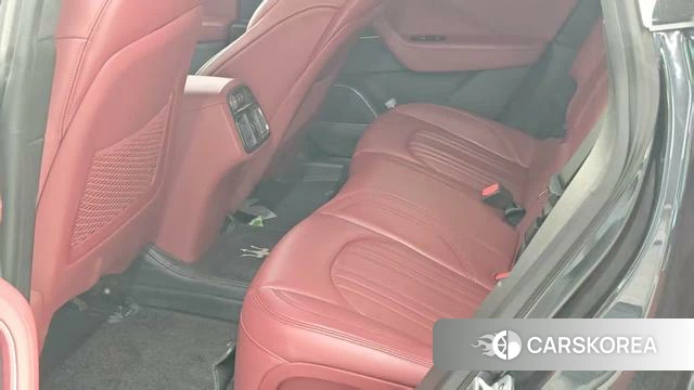 Maserati Levante id 4235981 из Китая 13