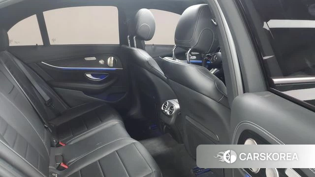 Mercedes-Benz E-Class W213 id 4201756 из Кореи 20