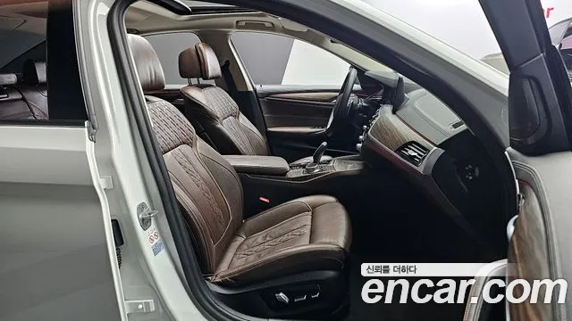 BMW 5 Series (G30) id 2817786 из Кореи 20