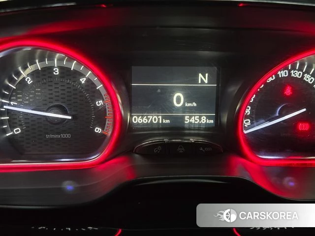 Peugeot 2008 id 3845783 из Кореи 17