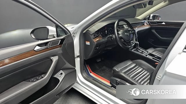 Volkswagen Passat GT (B8) id 4552053 из Кореи 20