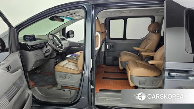 Hyundai Staria id 4177799 из Кореи 20