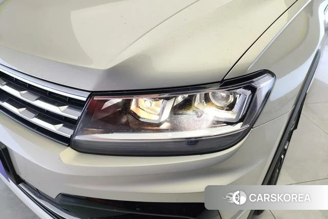 Volkswagen Tiguan L id 4212260 из Китая 17