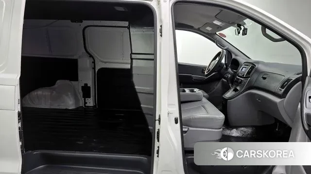 Hyundai The New Grand Starex id 3254109 из Кореи 20