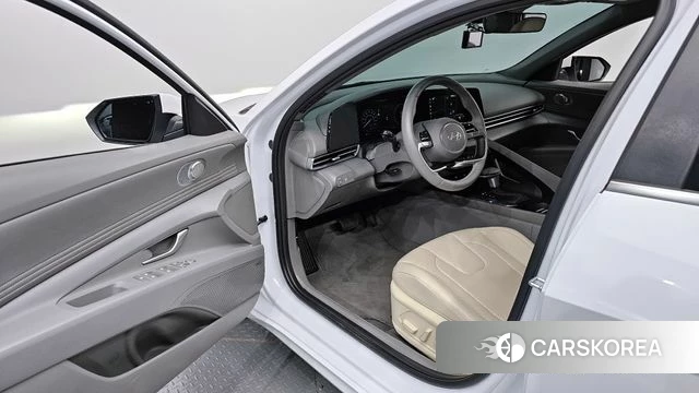 Hyundai The New Avante (CN7) id 4200789 из Кореи 30