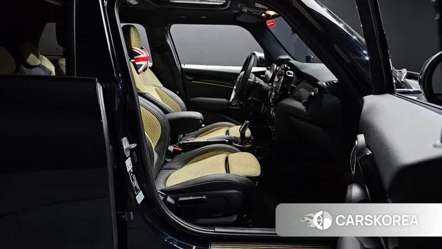 Mini Cooper S id 3316784 из Кореи 20