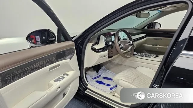 Genesis G90 (RS4) id 3482997 из Кореи 20