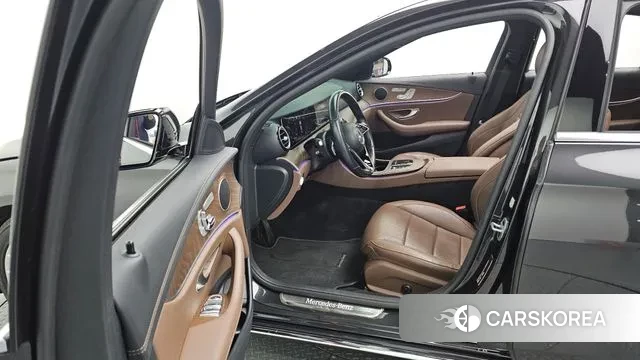 Mercedes-Benz E-Class W213 id 3535414 из Кореи 20