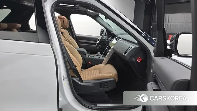 Land Rover Discovery 5 id 3185047 из Кореи 20