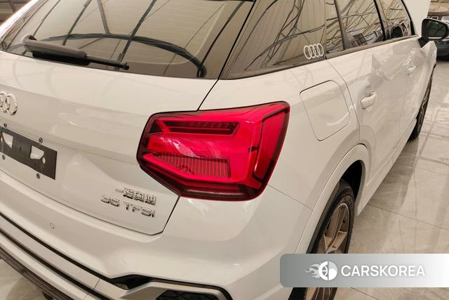 Audi Q2L id 4336222 из Китая 17