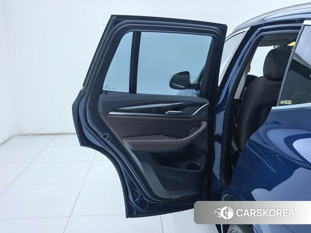 BMW X3 id 4259533 из Китая 33