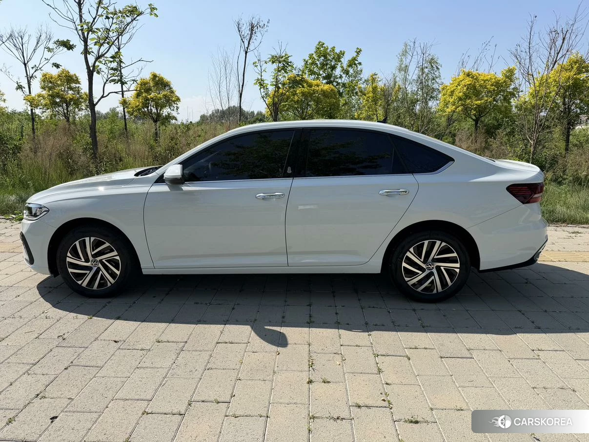Volkswagen Lavida id 4510311 из Китая 24