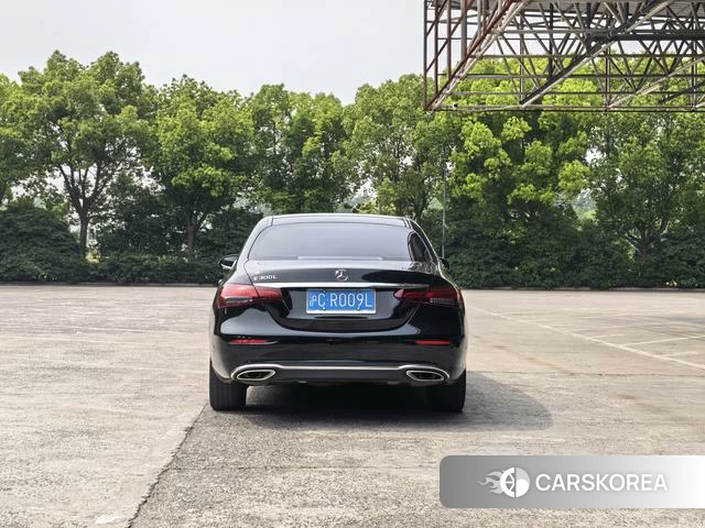 Mercedes-Benz E-class id 4348688 из Китая 11