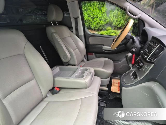 Hyundai The New Grand Starex id 4530874 из Кореи 20