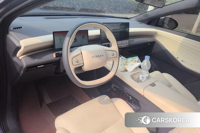 Nissan N6 id 3908976 из Китая 17