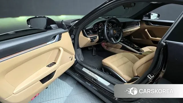 Porsche 911(992) id 3551130 из Кореи 20