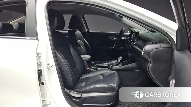 Kia Come New K3 id 3573999 из Кореи 20