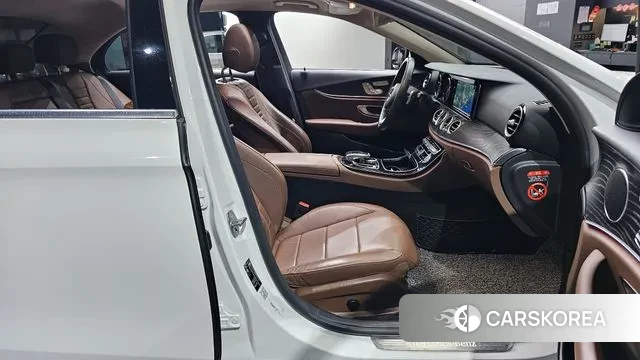 Mercedes-Benz E-Class W213 id 3000561 из Кореи 20